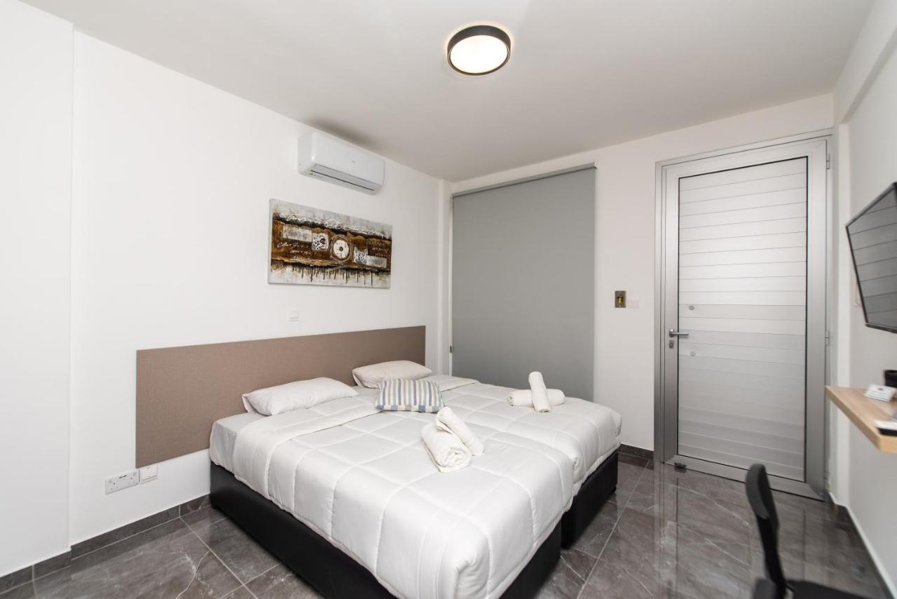 Spiros Luxury Apartments Agia Napa Exterior foto